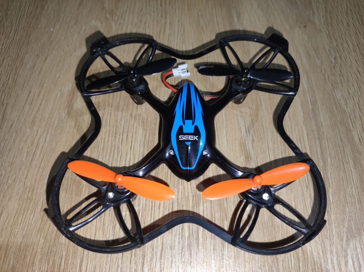 Dron R/C z kamerą Seek