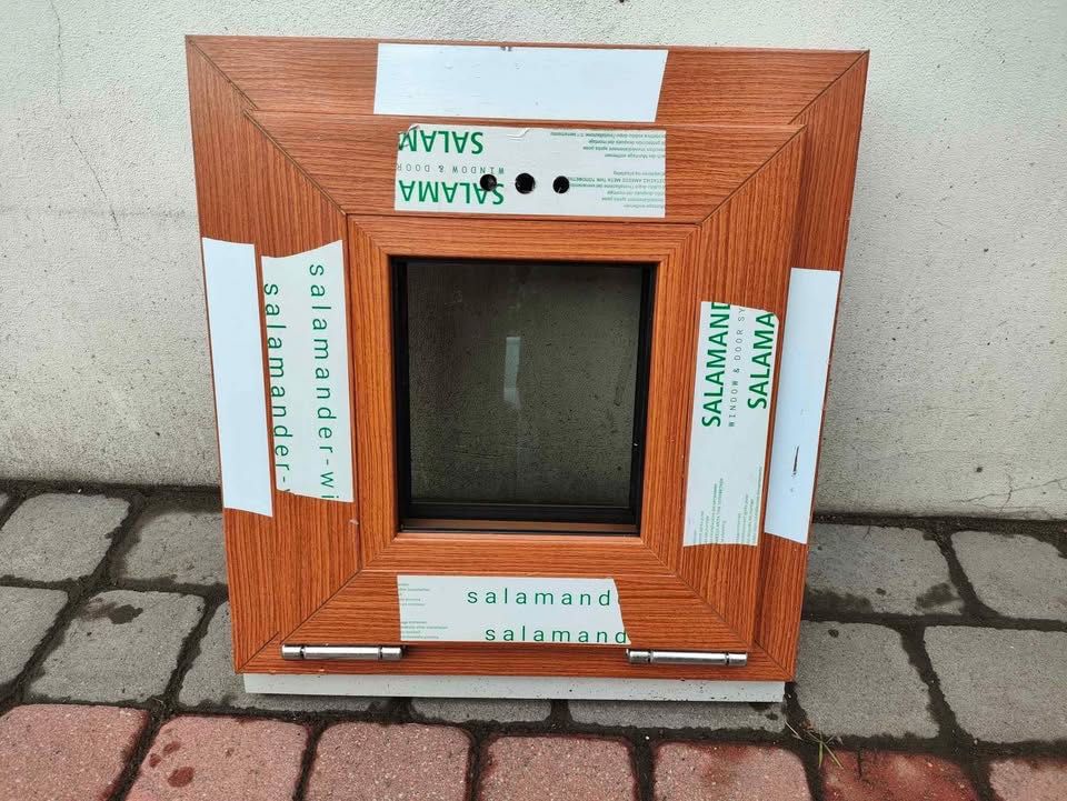 Sprzedam nowe okno uchyle 40x42 cm