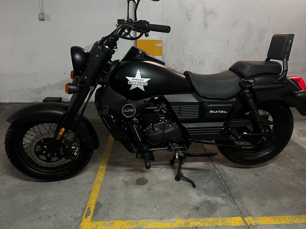 Vendo UM Renegade Commando