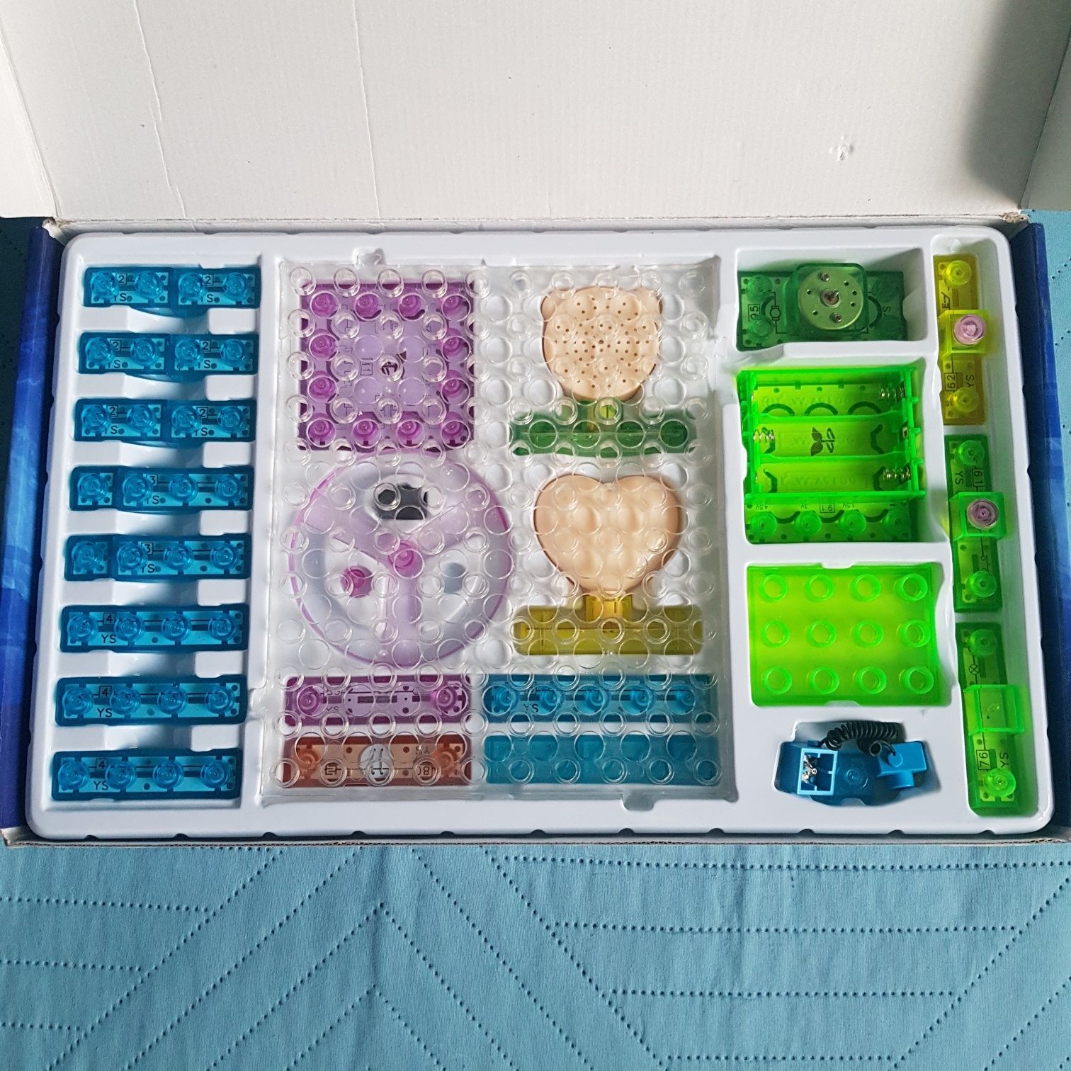Elektroniczne klocki Dromader wiek 8+