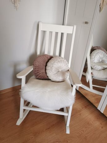 Fotel bujany biały