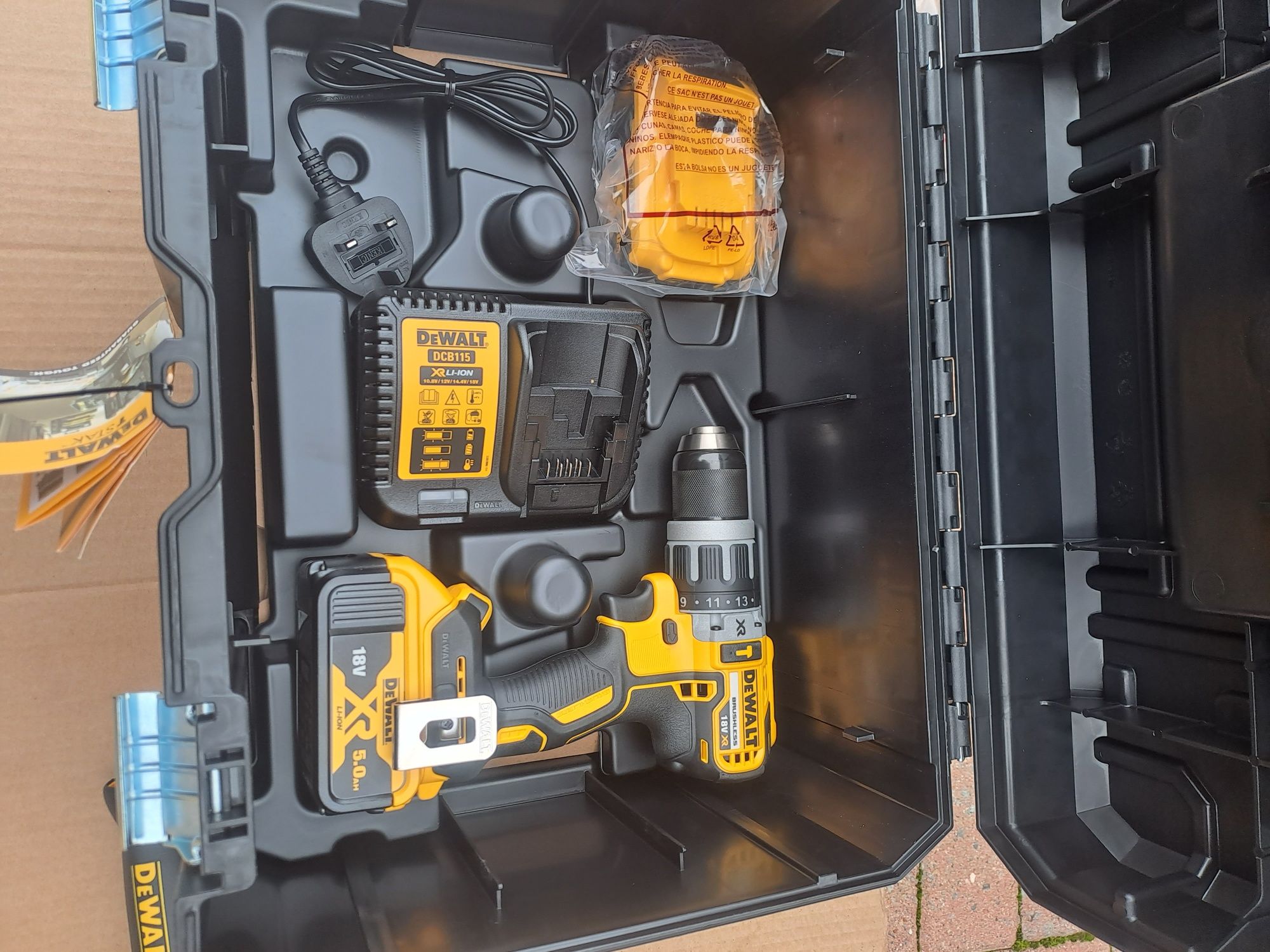 Zestaw  Dewalt  18v