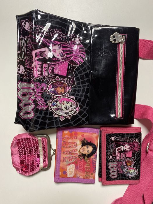 Carteira e porta moedas Monster High e Violetta