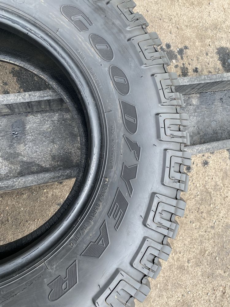 Шина нова 235/85/16 Goodyear Wrangler MT/R
