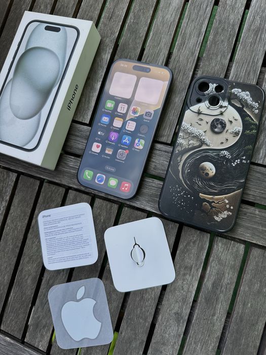 Smartfon Apple / iPhone 15 Black Pamięć 512 GB - Komplet BDB!