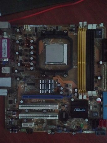 Комплект
 материнська плата Asus M2A-VM з процесором Amd Athlon 64x2