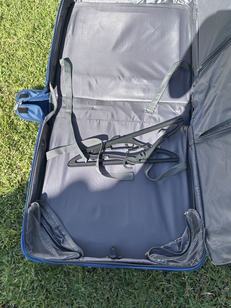 Porta fatos novo. Impecável!