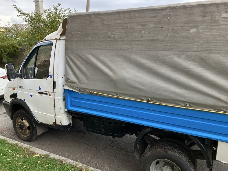 Газель на ходу , с документами порядок