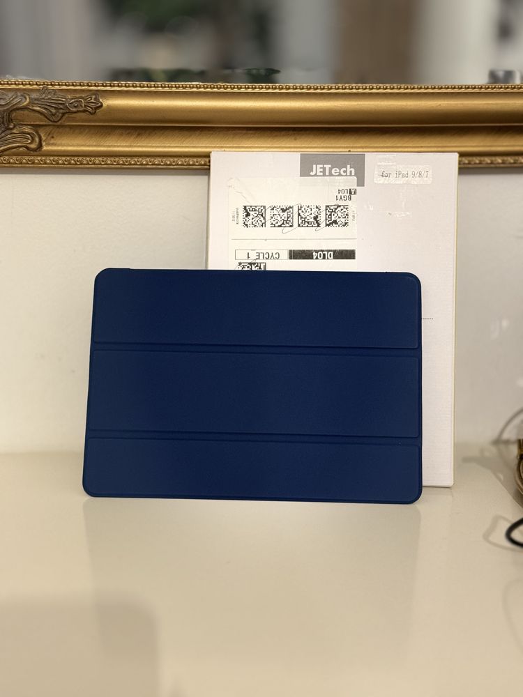 JETech etui iPad 9/8/7