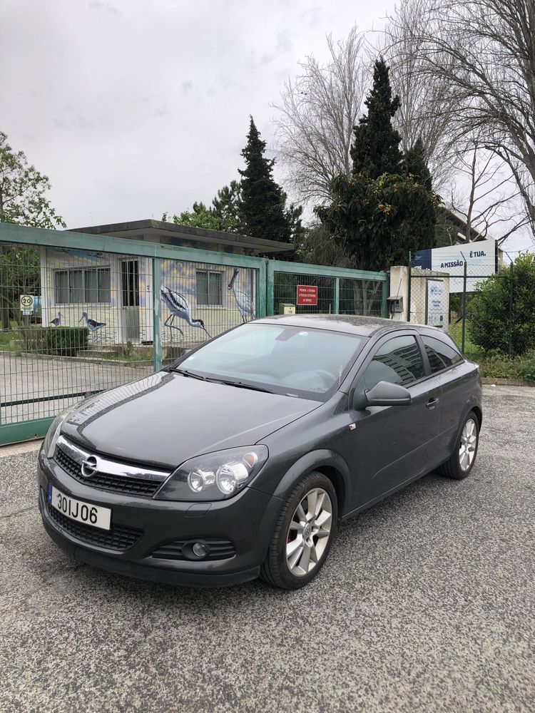 Opel astra H GTC 1.9 150cv