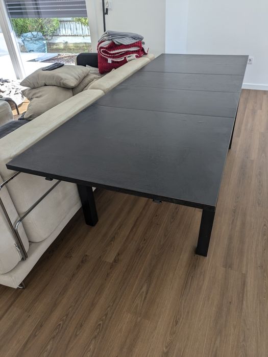 Mesa preta ikea Bjursta