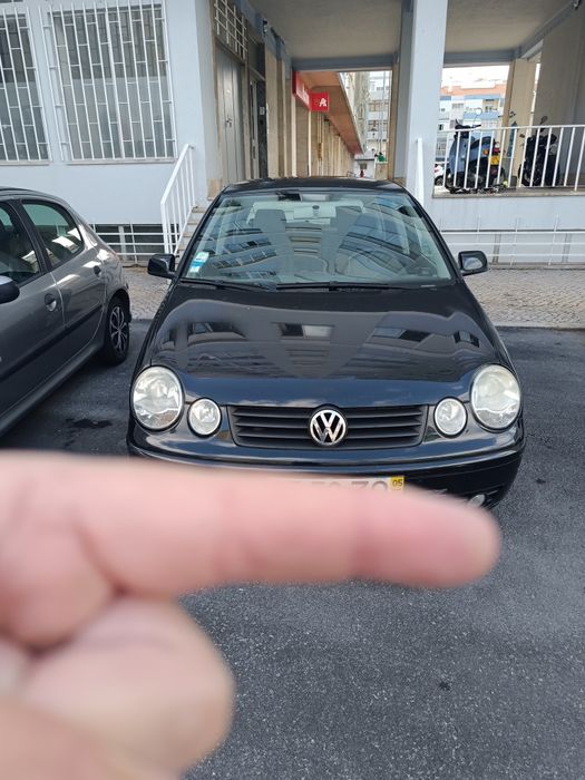 Polo 2005 1.2 com 77 mil rodados