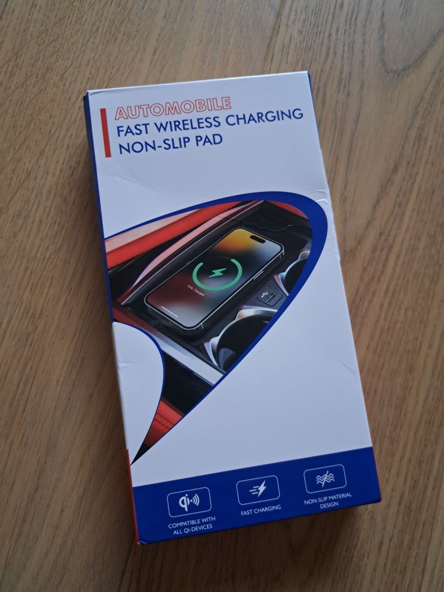 ładowarka indukcyjna samochodowa telefonu smartfonu USB do samochodu
