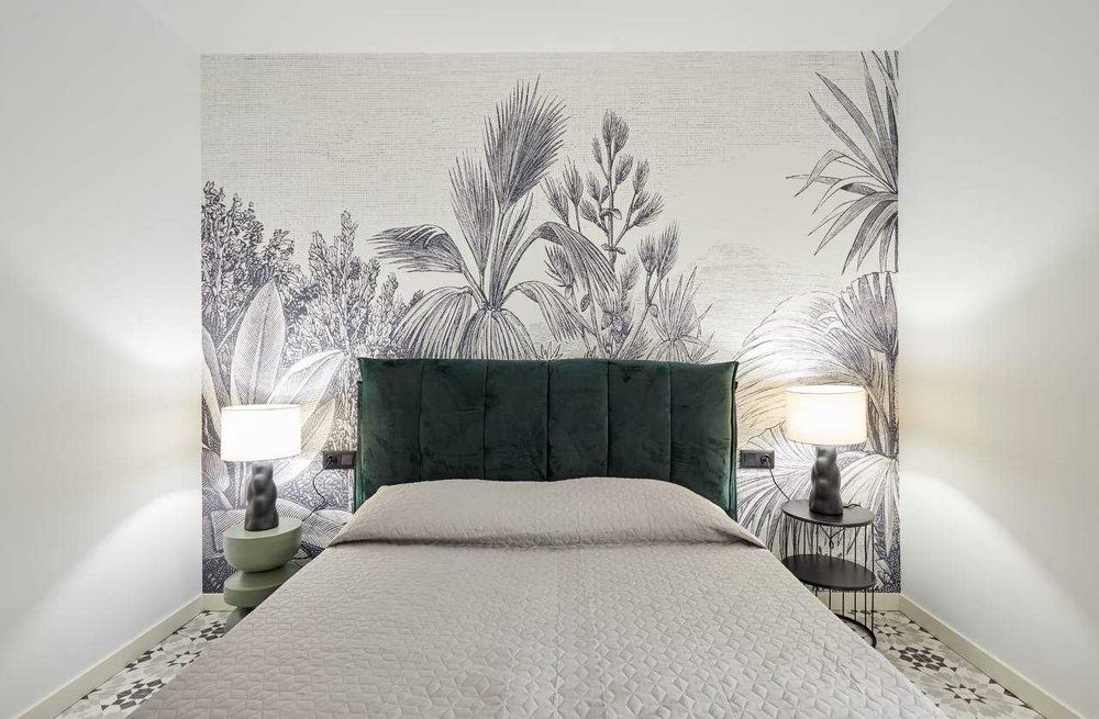 Власник. Продам будівлю 2 квартири біля Барселони та Франції. Льорет.