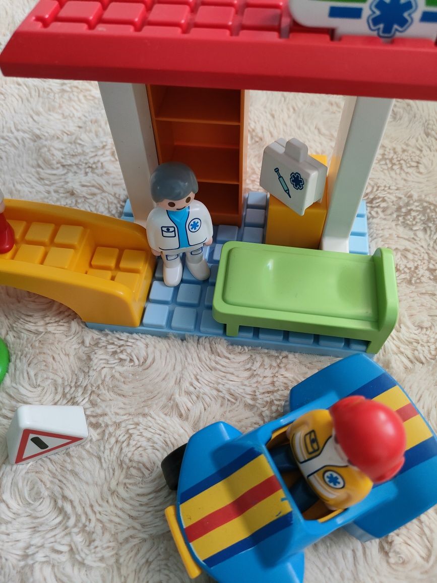 Playmobil 1 2 3 Zestaw Klinika medyczna lekarz Policja