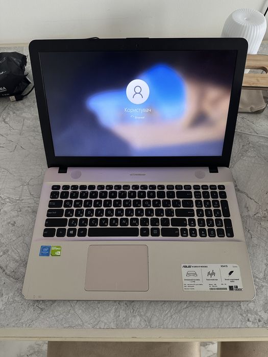Ноутбук Asus x541s