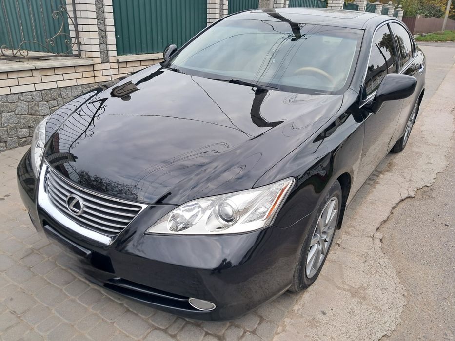 Продам Lexus ES 350 v6 277л.с