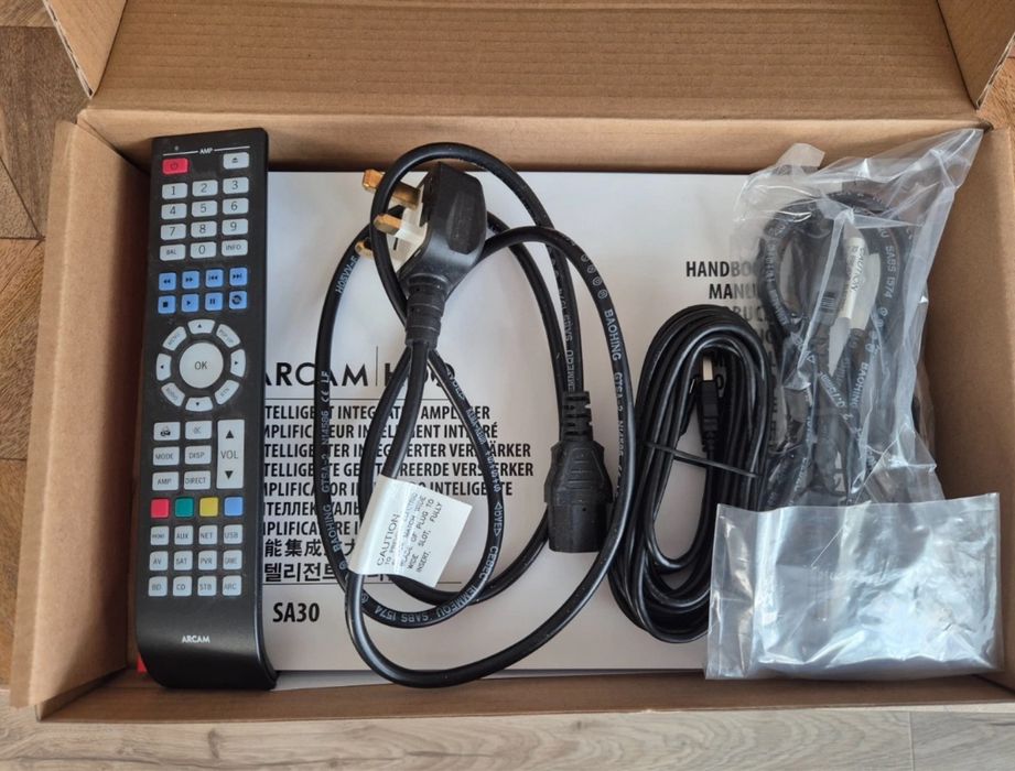 Arcam SA30 Wzmacniacz ,,all in one”