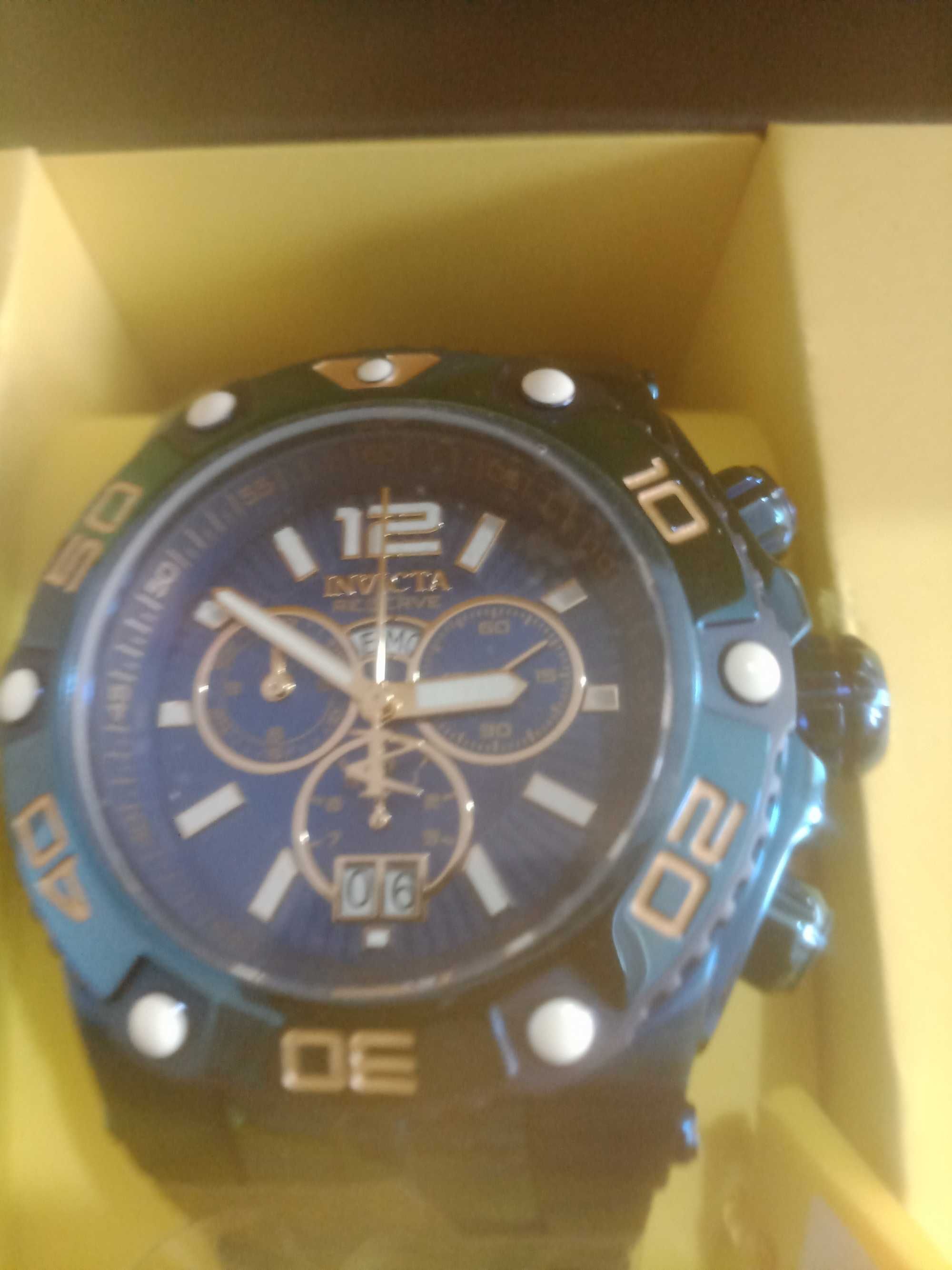 Invicta Speedway niebieski