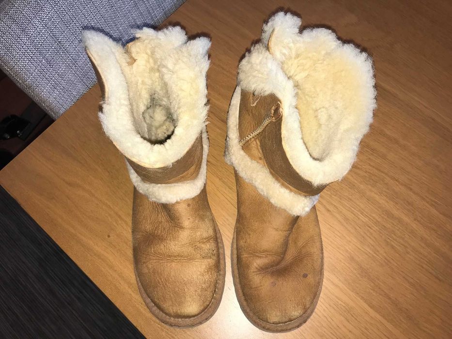 Botas UGGS em pele genuina forradas a pelo tam. 38 - Originais