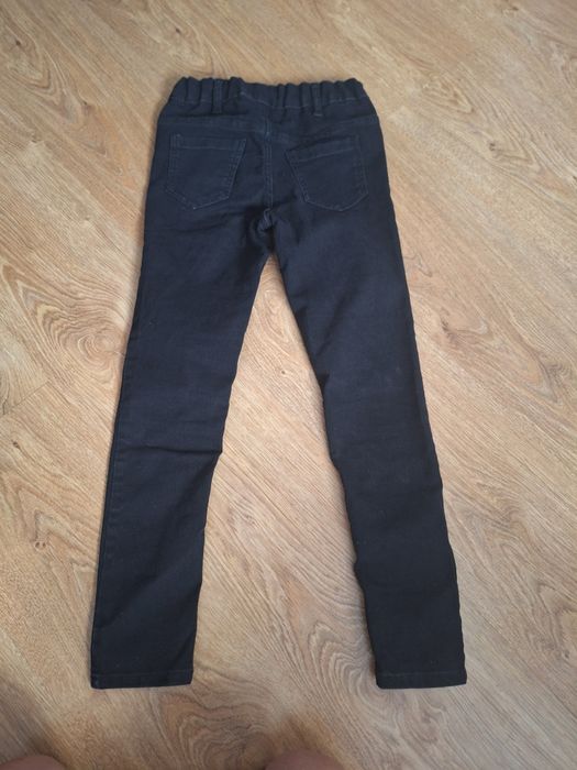 Nowe Spodnie  skinny 134