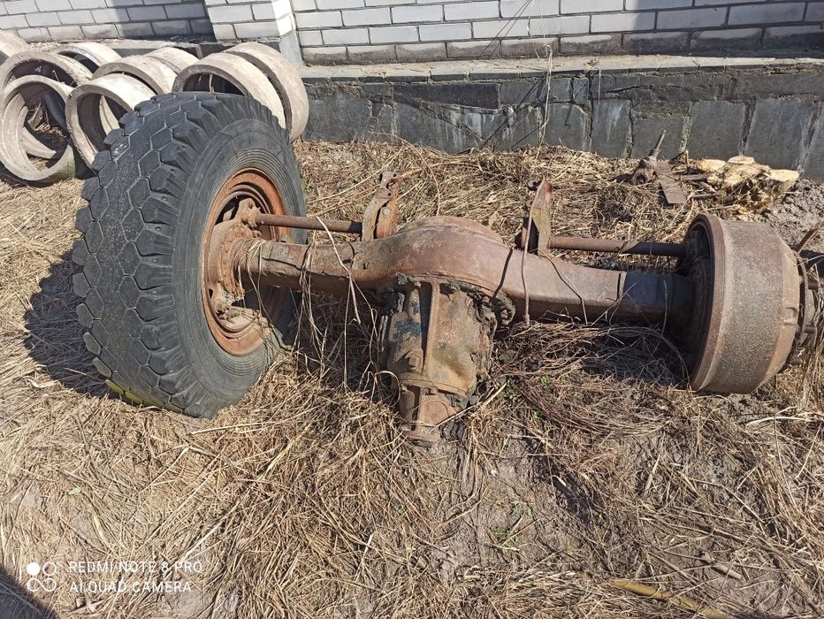 Передній та задній міст до ЗІЛ. Самовивіз.