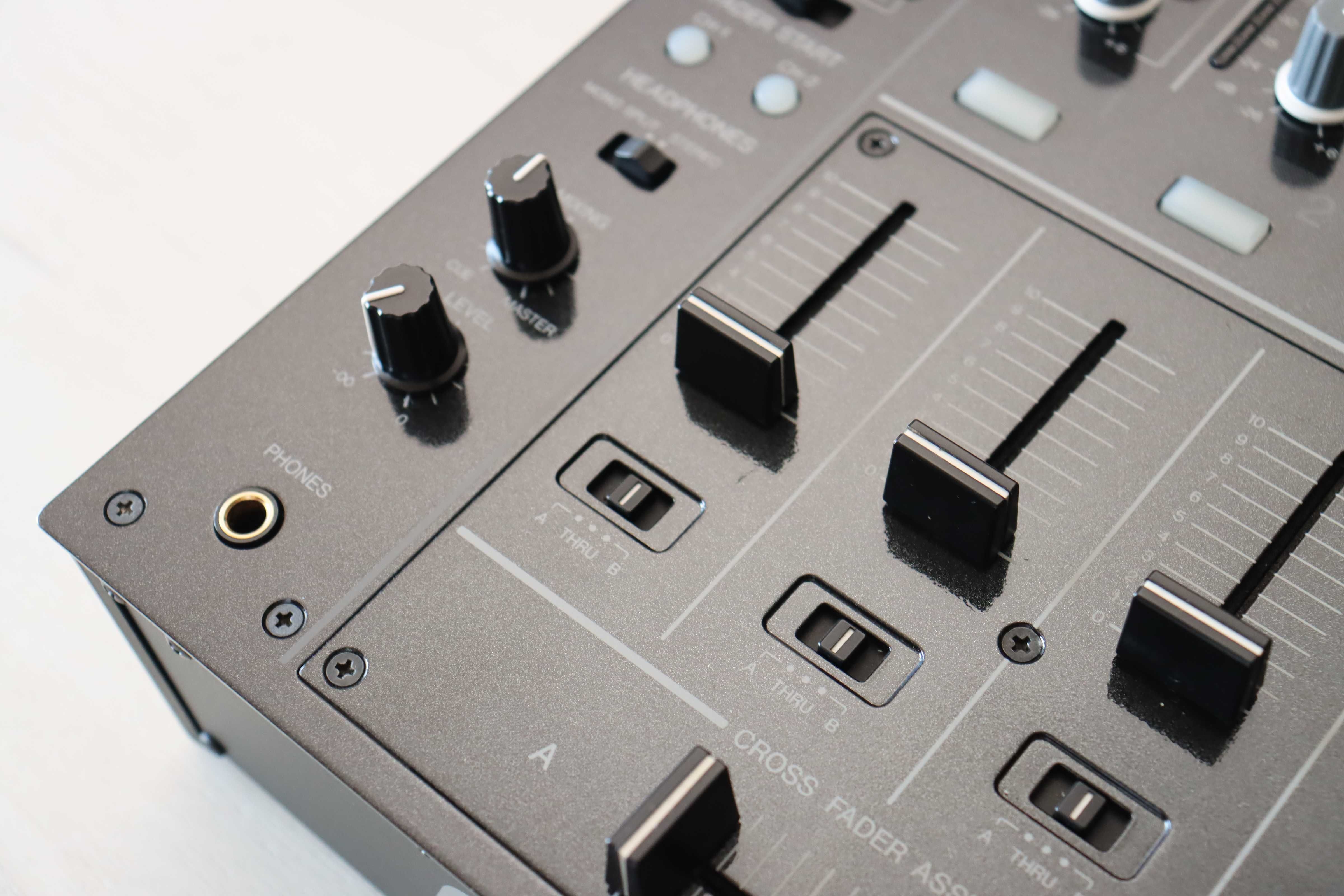 Pioneer DJM 700 Mikser idealny stan gwarancja