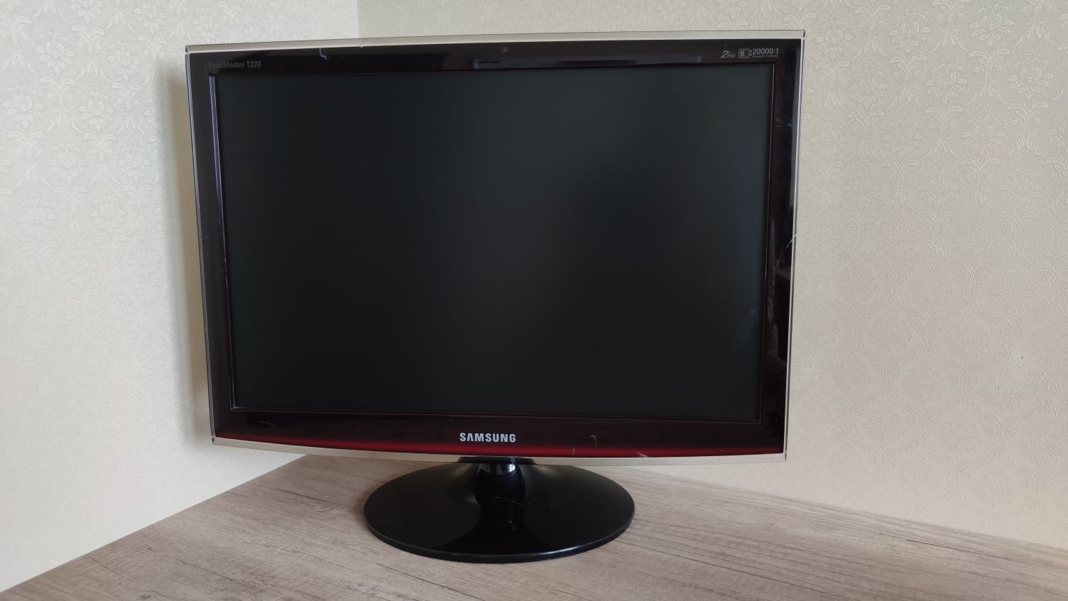 Монитор 22" Samsung SM T220