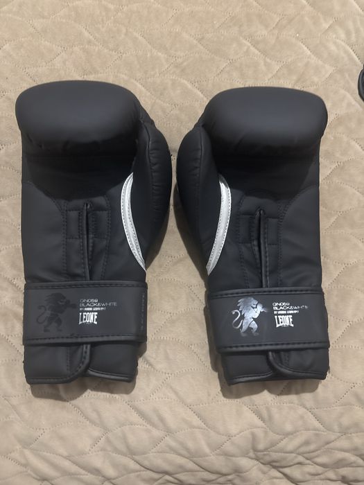 Luvas 10 oz black edition
