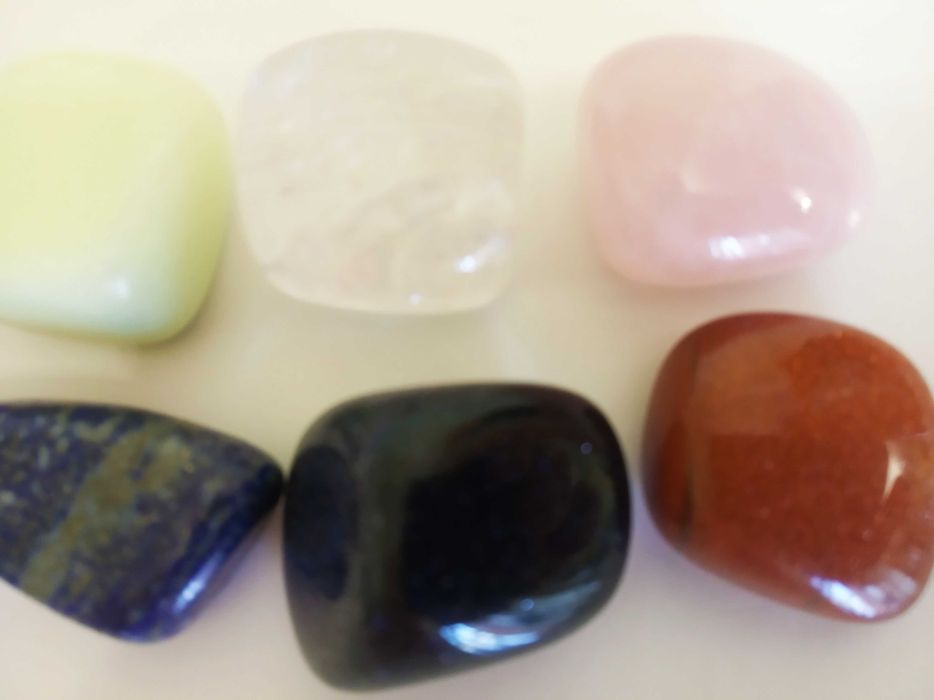 Мінерали та гірські породи, 17 різних видів