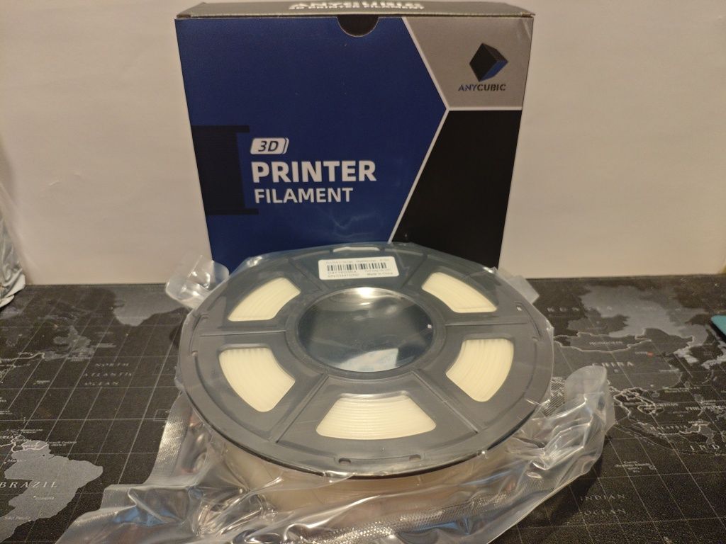 Filament Anycubic PLA świecący w ciemności niebieski Glow in Dark Blue