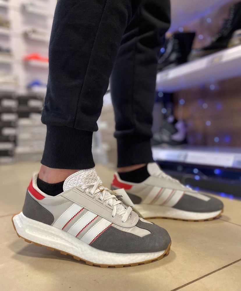 Чоловічі оригінальні кросівки Adidas Retropy E5 GW0558