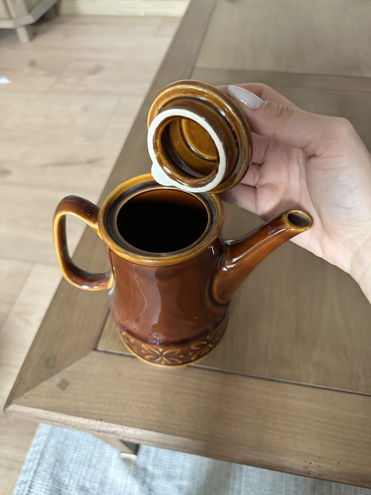 Dzbanek ceramiczny