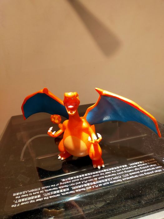 Figurka Pokemon ręcznie malowana