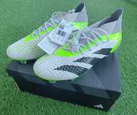 ADIDAS Predator Accuracy.1 FG (42) - Novos!!