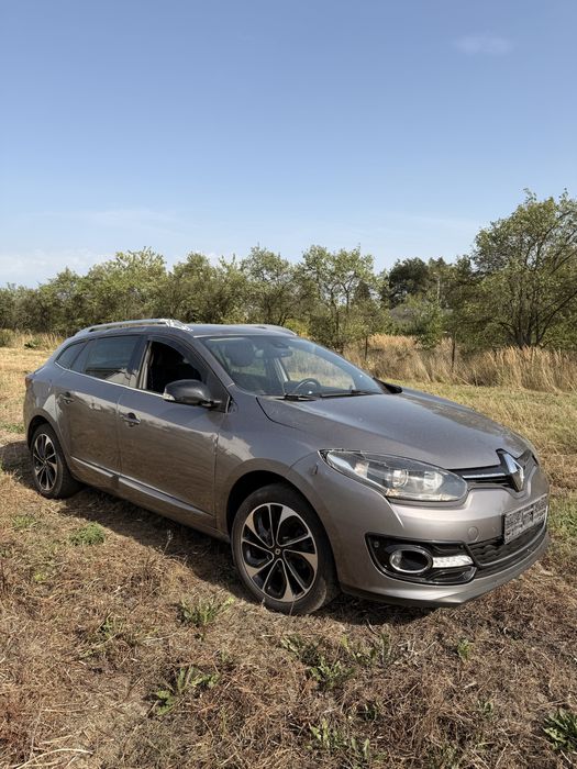 Renault Megane 3 1.6dci LIFTna czesci maska drzwi zderzak klapa silnik