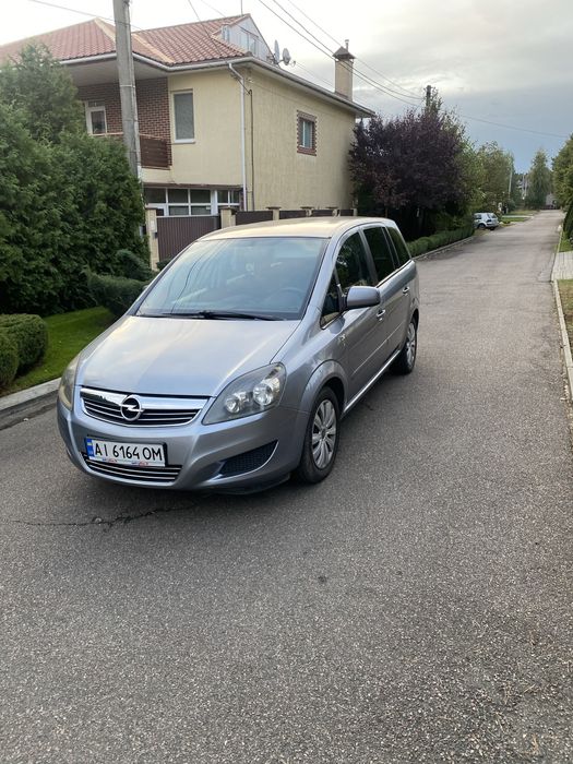 Opel Zafira B 1.7 дизель