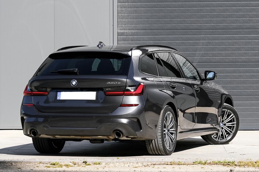 BMW 320e Touring Pack M Auto