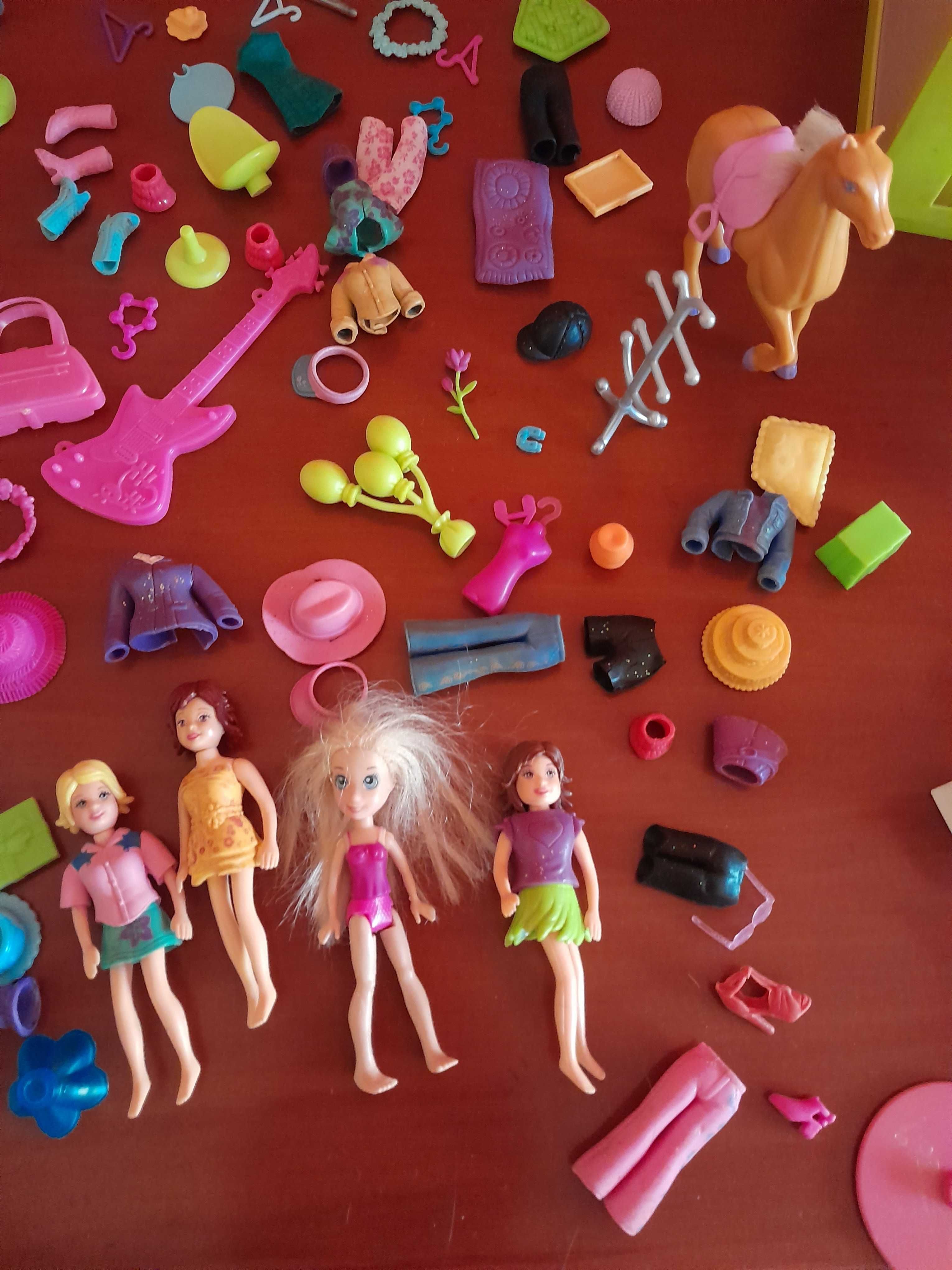 Polly pocket (casa, 4 bonecas e acessorios)