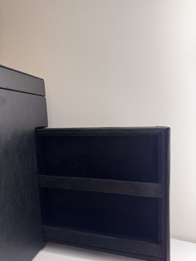 Organizer/pudełko na zegarki 9x i okulary