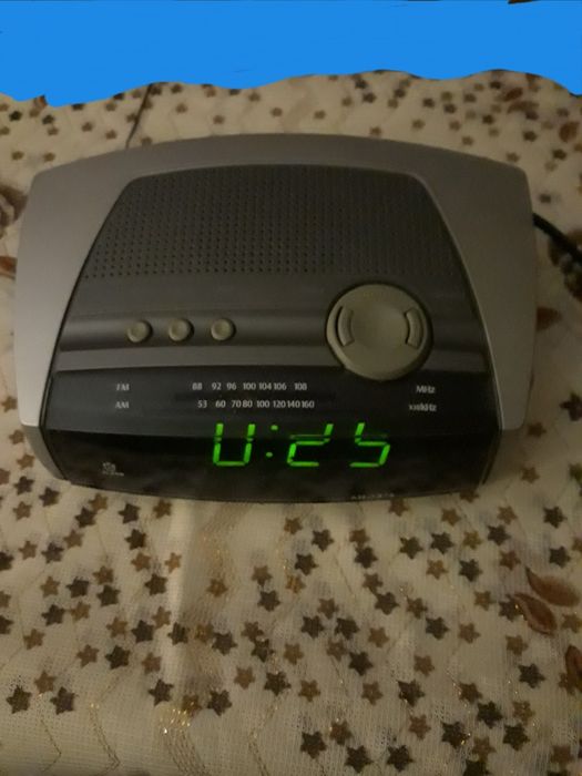 Радио часы только от сети