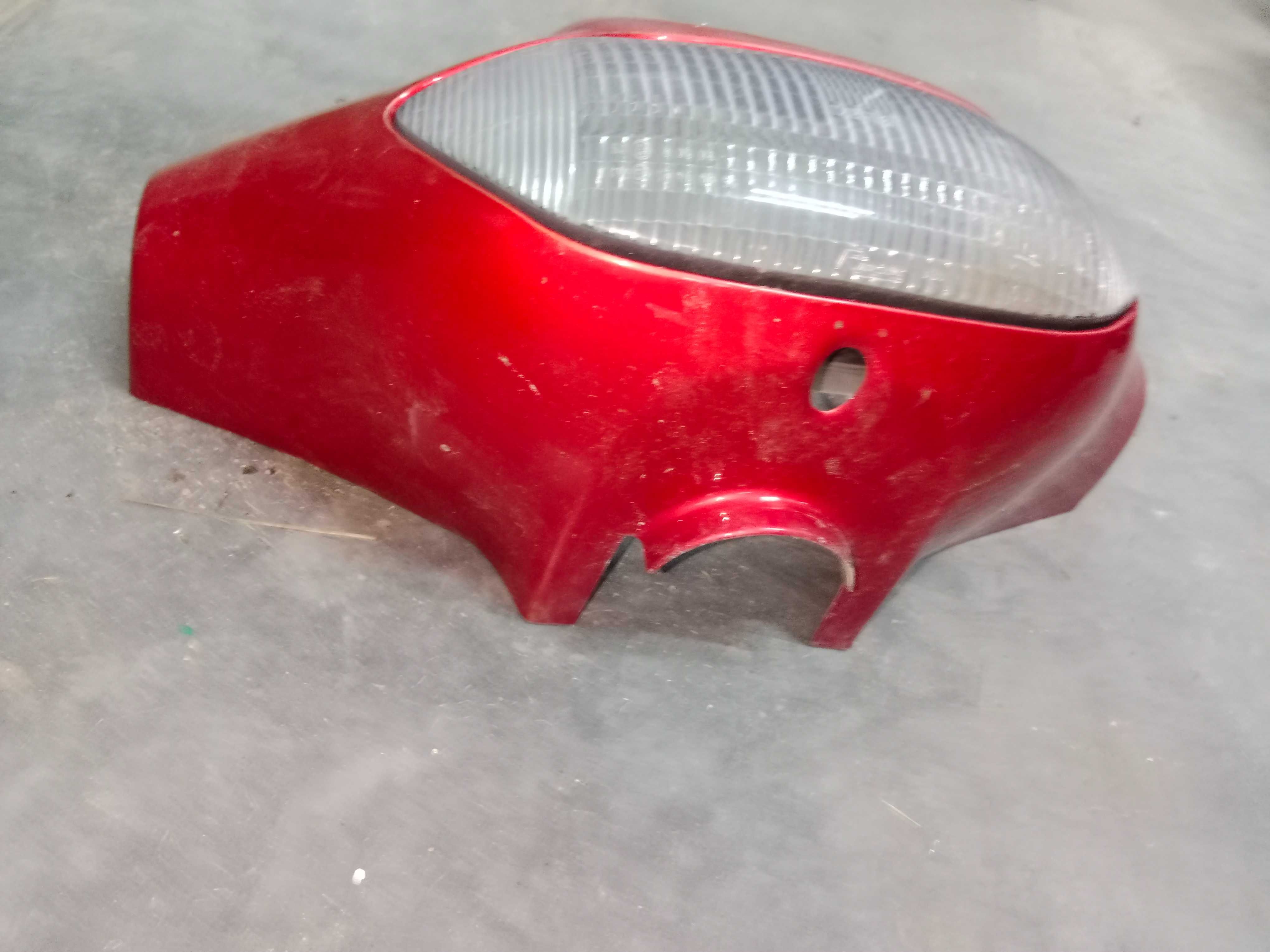 derbi vamos reflektor lampa przód obudowa osłona kierownicy lampy