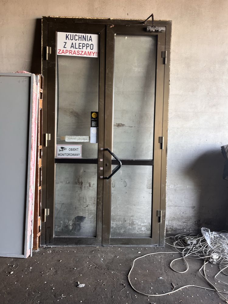 Drzwi aluminiowe wewnętrzne podwójne wrota 154/275