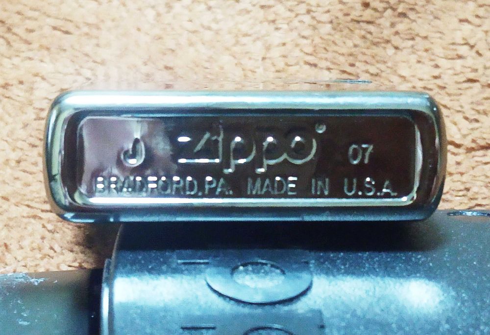 Зажигалка Zippo новая