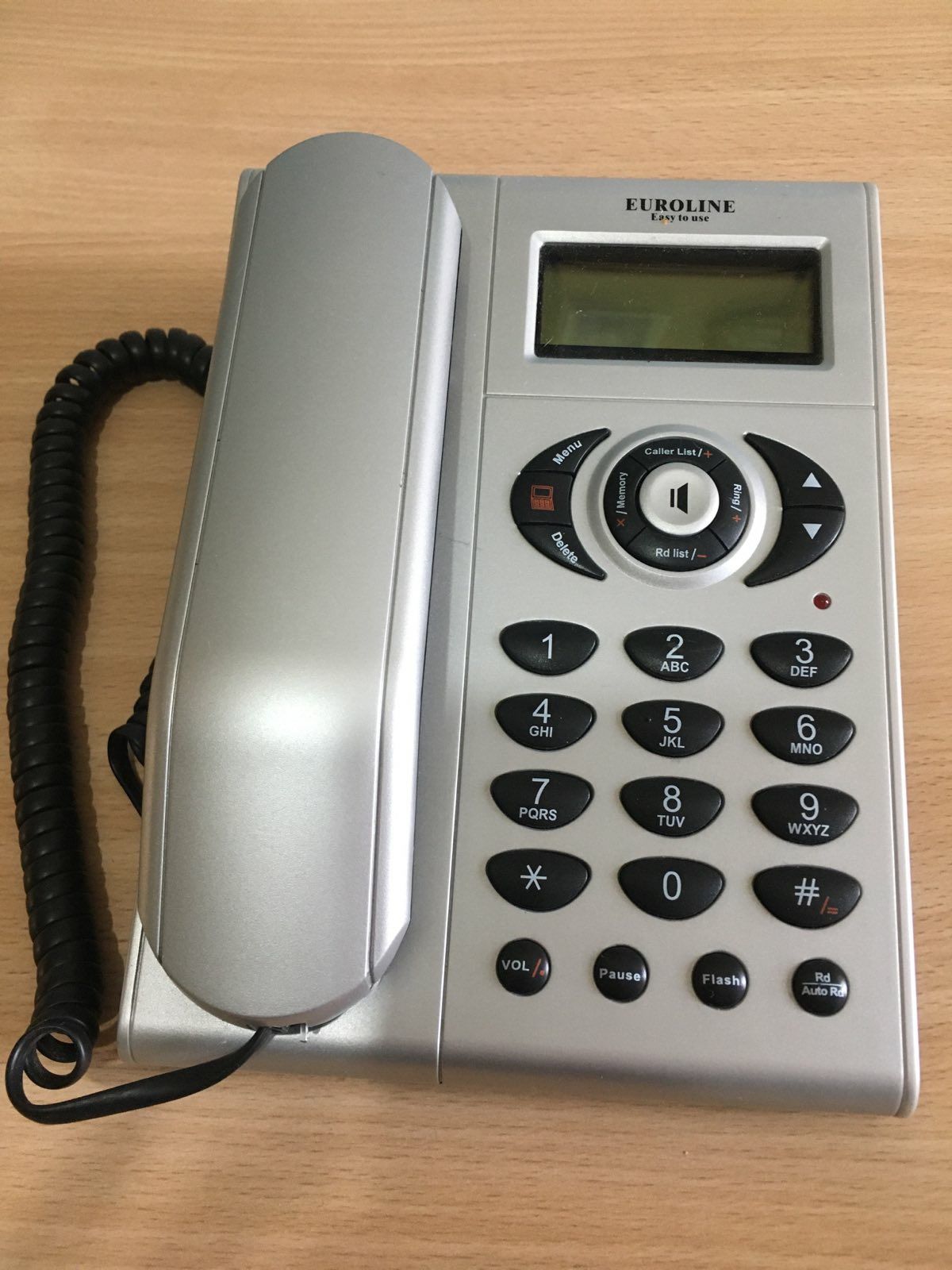 Телефон стационарный EUROLINE Easy to use Made in PRC, шнур телефонный