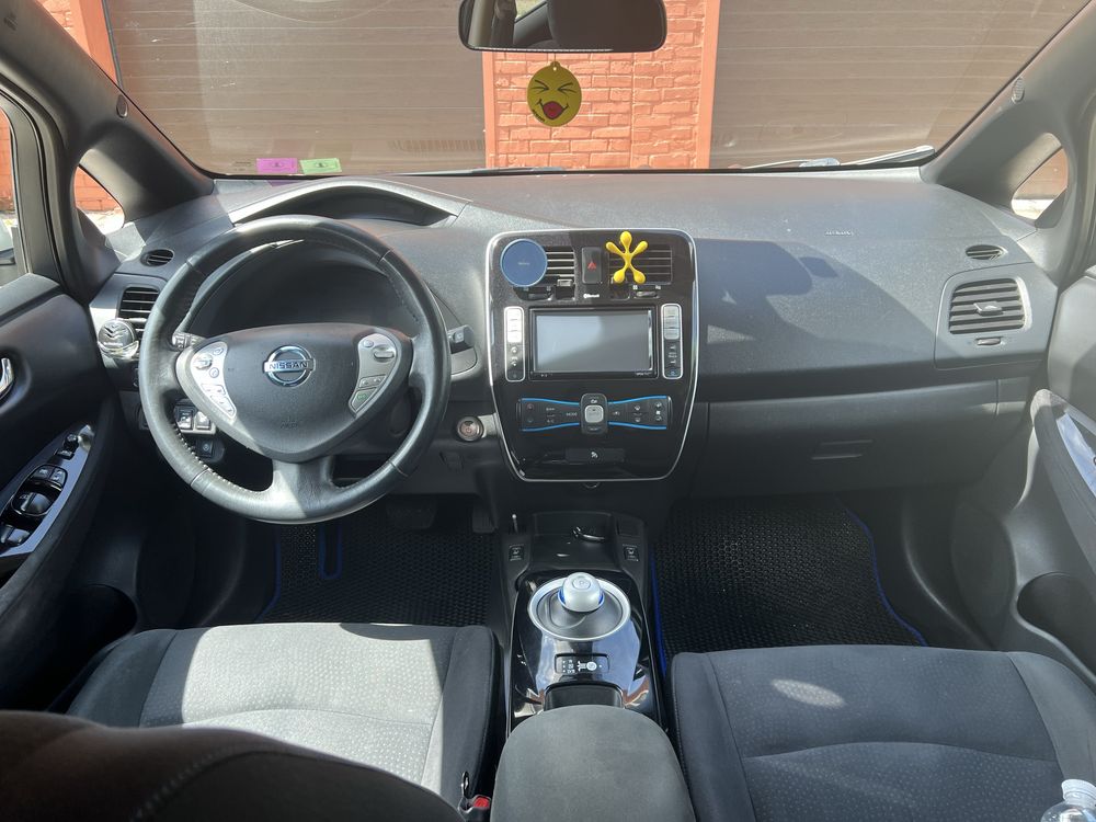 Nissan Leaf 2014 г.в., 24 Кв