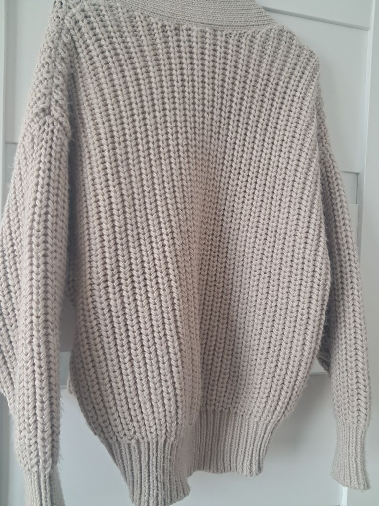 Beżowy sweter kardigan h&m