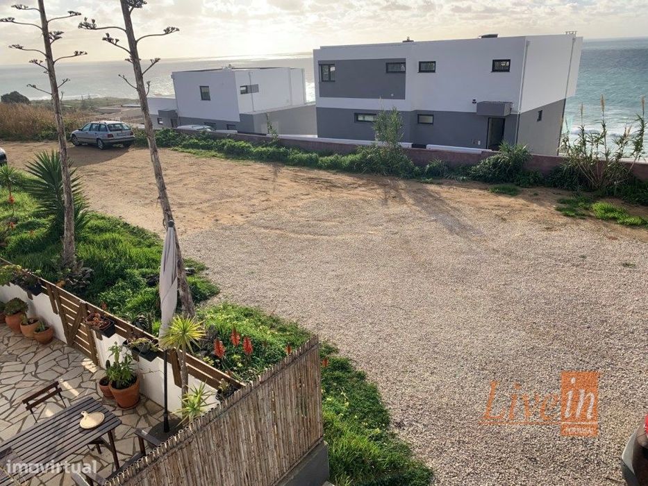 Terreno Urbano com Vista Mar para Venda na Ericeira