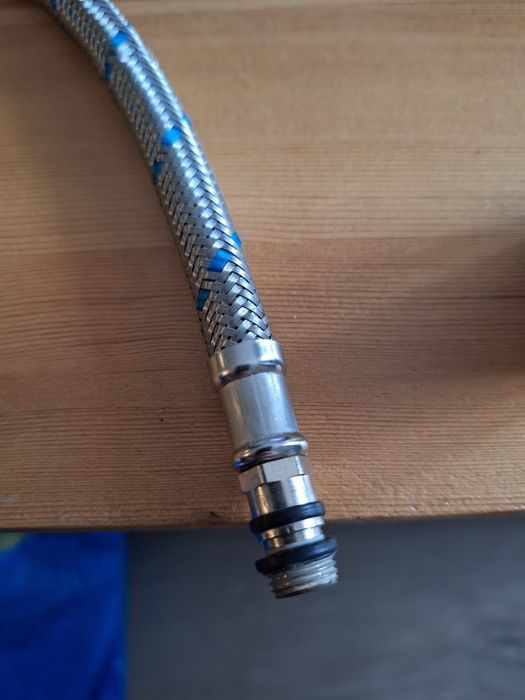 Wąż przyłączeniowy GW3/8x10 L=50cm