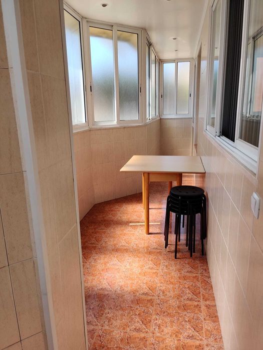 Quarto individual Olivais perto Spacio Shopping sem caução